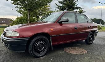 Opel Astra jen 70 000 KM najeto ! CEBIA 1996