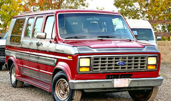 Ford Econoline  5.0 V8 American Recreational 1989