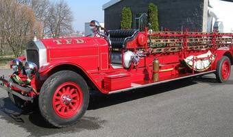 American LaFrance Type 75  1928